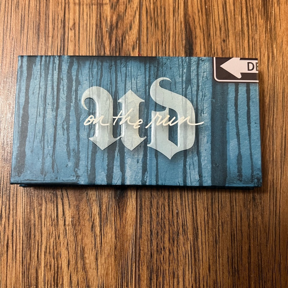Urban Decay On the Run Mini Eyeshadow Palette